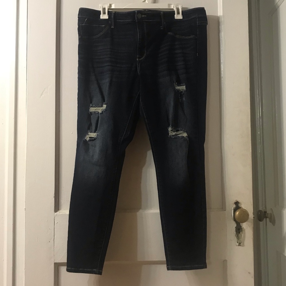 Mossimo Power Stretch Mid-Rise Jegging